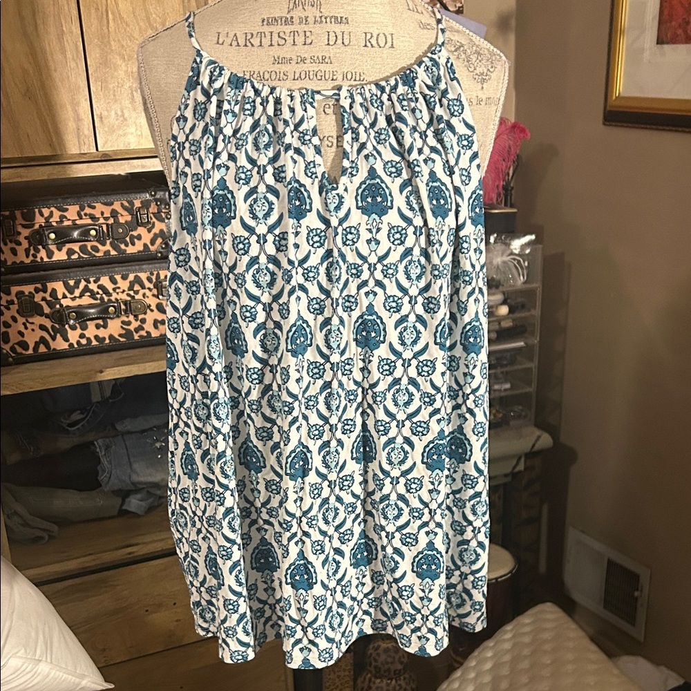 Blue and White Patterned Sleeveless Top - XL